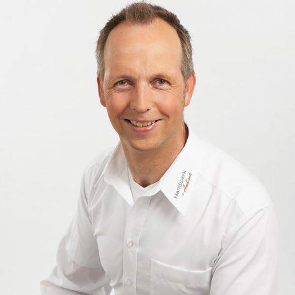 Jörg Hülsbusch, Malerbetriebe Hülsbusch GmbH & Co. KG